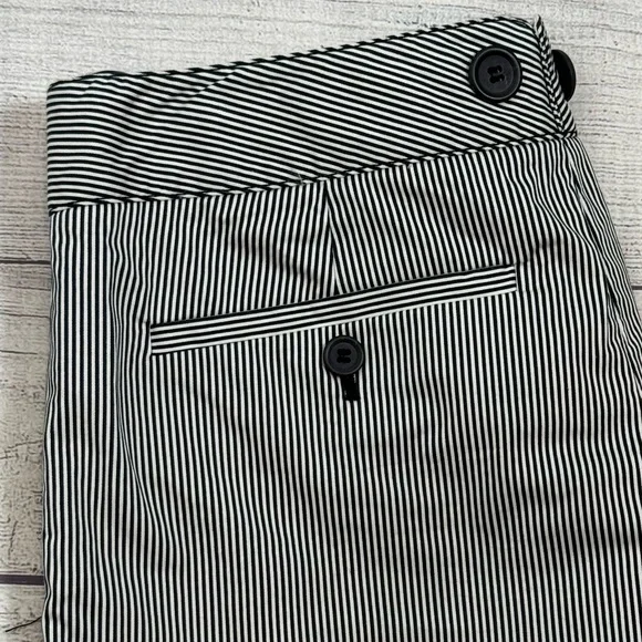 Club Monaco Black White Pinstripe Tailored Shorts Size 12 - Picture 9 of 11